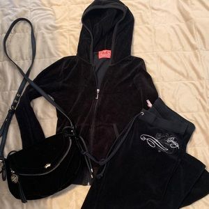 SOLD ❌- JUICY BUNDLE 🍬